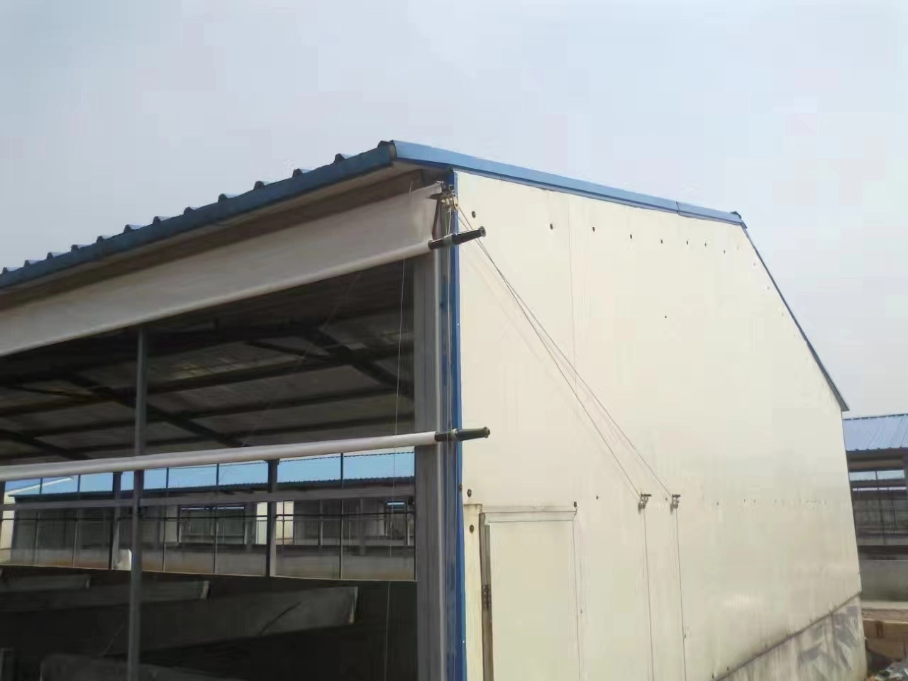 Livestock Roll-up Curtain & Ventilation Systems